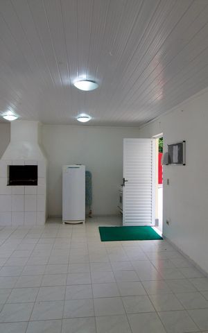 Apartamento para alugar com 48m², 2 quartos e 1 vaga Apartamento para alugar com 48m², 2 quartos e 1 vagaÁrea comum - Salão de festas