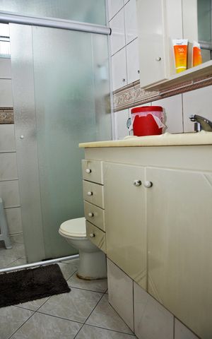 Casa à venda com 140m², 3 quartos e 1 vagaDetalhe - Suíte