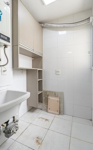Apartamento para alugar com 55m², 2 quartos e 1 vagaÁrea de Serviço