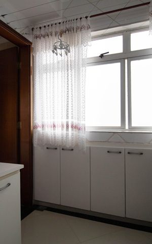 Apartamento para alugar com 120m², 3 quartos e 1 vagaÁrea de Serviço