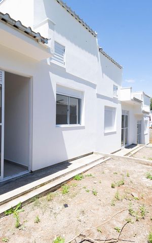Casa de condomínio para alugar com 46m², 2 quartos e 1 vagaQuintal