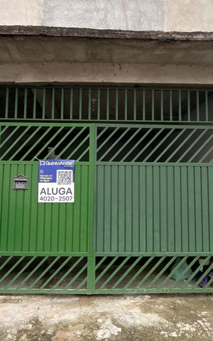 Casa para alugar com 55m², 2 quartos e sem vaga Casa para alugar com 55m², 2 quartos e sem vagaFachada