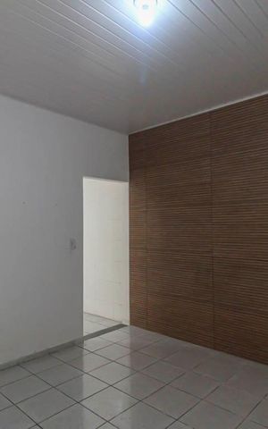 Casa para alugar com 60m², 1 quarto e sem vaga Casa para alugar com 60m², 1 quarto e sem vagaSala
