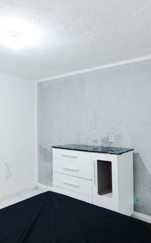 Casa para alugar com 50m², 2 quartos e sem vagaQuarto 1