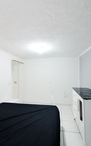 Casa para alugar com 50m², 2 quartos e sem vagaQuarto 1