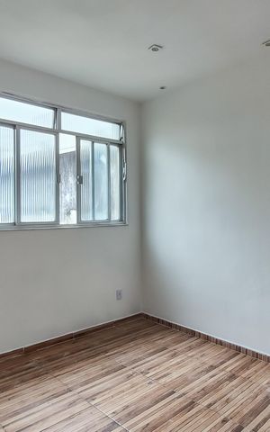Casa à venda com 75m², 3 quartos e 1 vaga Casa à venda com 75m², 3 quartos e 1 vagaSala