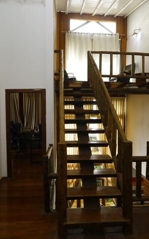 Casa à venda com 500m², 3 quartos e 6 vagasHALL DOS QUARTOS