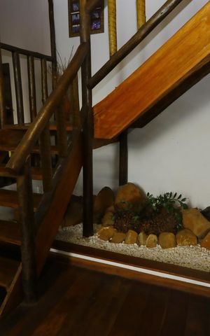 Casa à venda com 500m², 3 quartos e 6 vagasSALA MULTIPLOS AMBIENTES