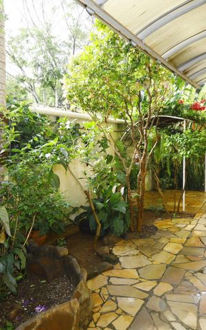Casa à venda com 500m², 3 quartos e 6 vagasJARDIM