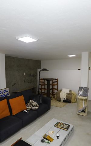 Casa à venda com 500m², 3 quartos e 6 vagasEDICULA