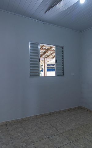 Casa para alugar com 100m², 3 quartos e sem vaga Casa para alugar com 100m², 3 quartos e sem vagaQuarto 1