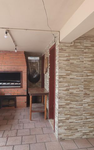 Casa à venda com 600m², 5 quartos e 10 vagasÁrea de Serviço