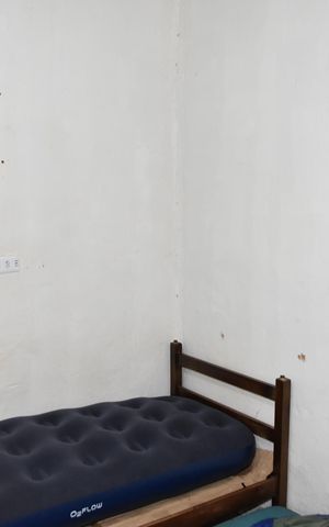 Casa à venda com 150m², 3 quartos e sem vaga Casa à venda com 150m², 3 quartos e sem vagaCozinha edícula