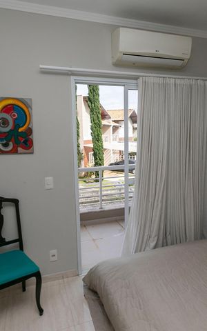 Casa de condomínio à venda com 160m², 3 quartos e 2 vagasSUITE 