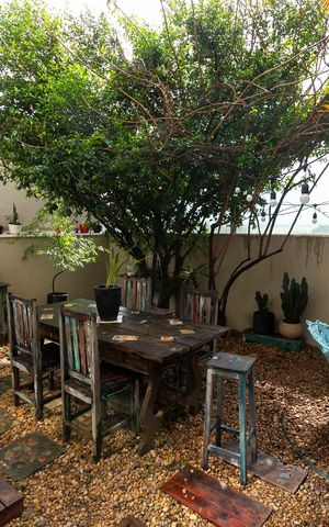 Casa de condomínio à venda com 160m², 3 quartos e 2 vagasQUINTAL