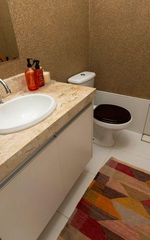 Casa de condomínio à venda com 160m², 3 quartos e 2 vagasLAVABO
