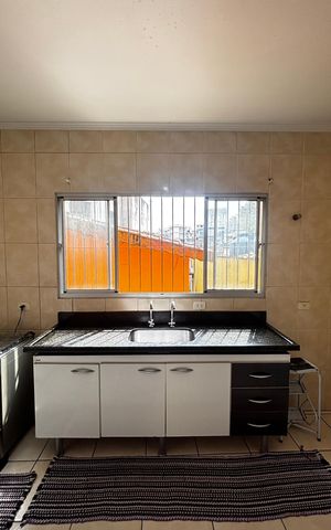 Casa para alugar com 202m², 4 quartos e 2 vagasCozinha