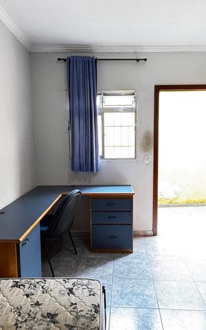 Casa para alugar com 202m², 4 quartos e 2 vagasQuarto 6