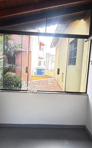 Casa para alugar com 202m², 4 quartos e 2 vagasSuite Varanda - Escritorio