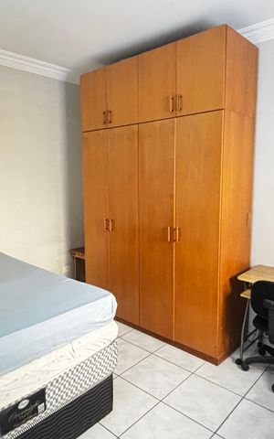 Casa para alugar com 202m², 4 quartos e 2 vagasQuarto 1