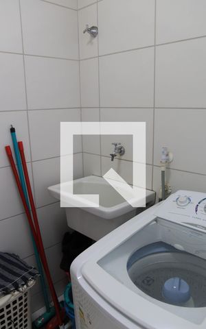 Apartamento à venda com 62m², 2 quartos e 1 vagaCozinha e Área de Serviço
