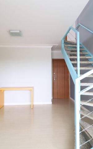 Apartamento para alugar com 117m², 3 quartos e 1 vagaSala
