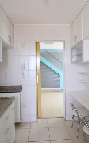 Apartamento para alugar com 117m², 3 quartos e 1 vagaCozinha