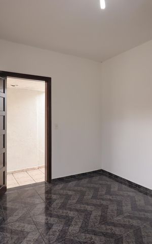 Casa para alugar com 200m², 2 quartos e sem vagaSala