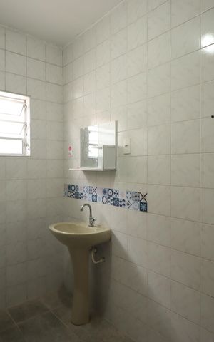 Casa para alugar com 200m², 2 quartos e sem vagaBanheiro