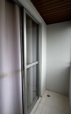 Apartamento à venda com 54m², 2 quartos e 1 vaga Apartamento à venda com 54m², 2 quartos e 1 vagaSacada