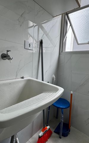 Apartamento à venda com 54m², 2 quartos e 1 vaga Apartamento à venda com 54m², 2 quartos e 1 vagaÁrea de Serviço