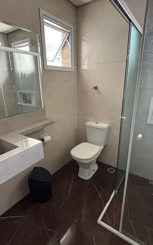 Casa para alugar com 130m², 3 quartos e 1 vagaBanheiro suíte 1