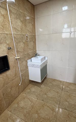 Casa para alugar com 130m², 3 quartos e 1 vagaBanheiro suíte 2