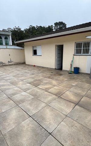 Casa para alugar com 130m², 3 quartos e 1 vagaÁrea de Serviço
