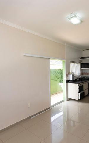 Casa de condomínio para alugar com 160m², 2 quartos e 2 vagasSALA DE JANTAR