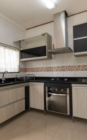 Casa de condomínio para alugar com 160m², 2 quartos e 2 vagasCOZINHA