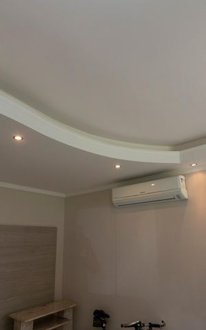 Casa de condomínio para alugar com 160m², 2 quartos e 2 vagasDETALHE SALA