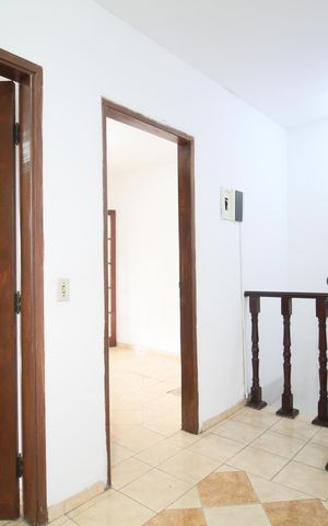 Casa para alugar com 140m², 3 quartos e 2 vagasCorredor