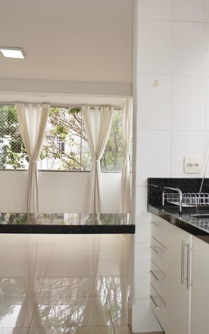 Apartamento para alugar com 65m², 2 quartos e 2 vagas Apartamento para alugar com 65m², 2 quartos e 2 vagasCozinha e Área de Serviço