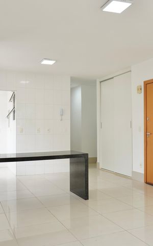Apartamento para alugar com 65m², 2 quartos e 2 vagas Apartamento para alugar com 65m², 2 quartos e 2 vagasSala