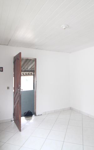 Casa para alugar com 140m², 2 quartos e sem vagaSala