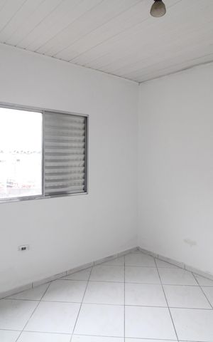 Casa para alugar com 140m², 2 quartos e sem vagaQuarto 1