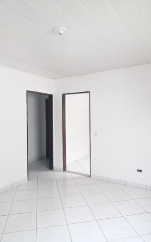 Casa para alugar com 140m², 2 quartos e sem vagaSala