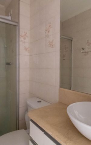 Apartamento para alugar com 70m², 2 quartos e 1 vaga Apartamento para alugar com 70m², 2 quartos e 1 vagaBanheiro