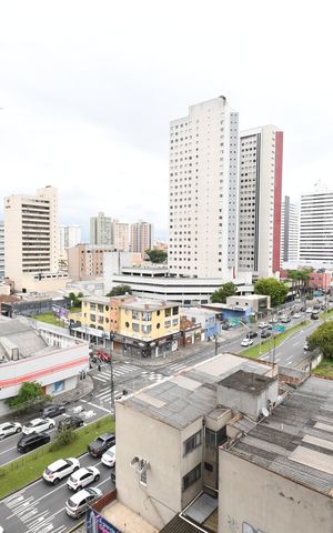 Apartamento à venda com 33m², 1 quarto e sem vagaSacada