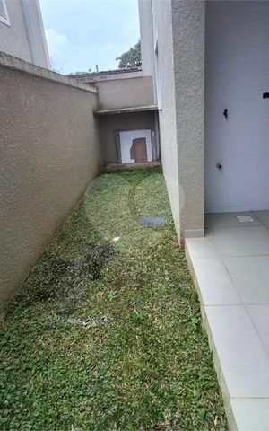 Casa à venda com 169m², 3 quartos e 3 vagas