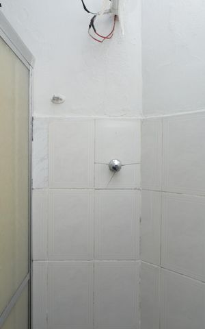 Casa para alugar com 150m², 2 quartos e 1 vagaBanheiro