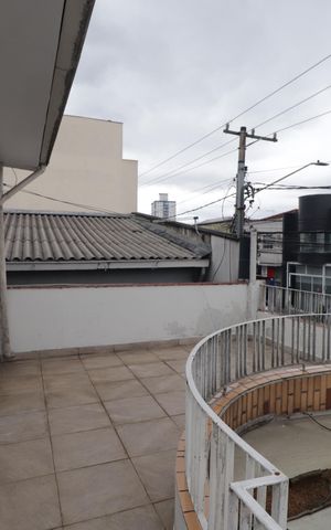 Casa para alugar com 150m², 2 quartos e 1 vagaVaranda