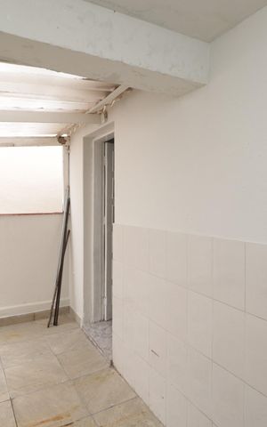 Casa para alugar com 150m², 2 quartos e 1 vagaÁrea de Serviço