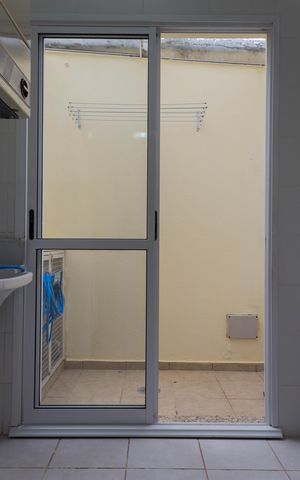 Casa de condomínio à venda com 143m², 3 quartos e 2 vagas Casa de condomínio à venda com 143m², 3 quartos e 2 vagasÁrea de Serviço